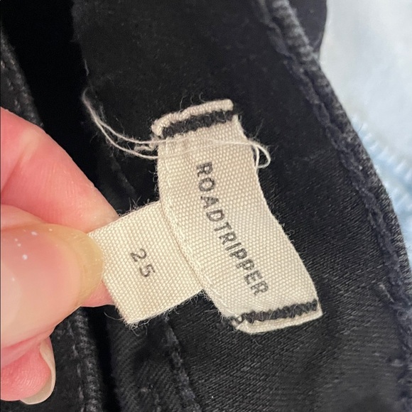 Women's Black Jeans madewell brand size 25 roadtripper style - Picture 3 of 4